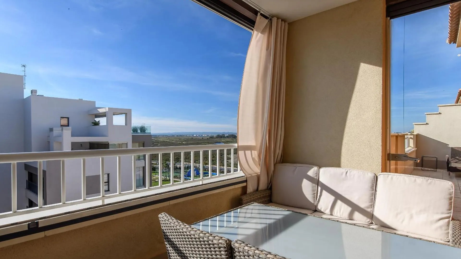 Las Arenas Atico By H - Playa De Los Haraganes Hlha245P97 Isla Canela Apartment