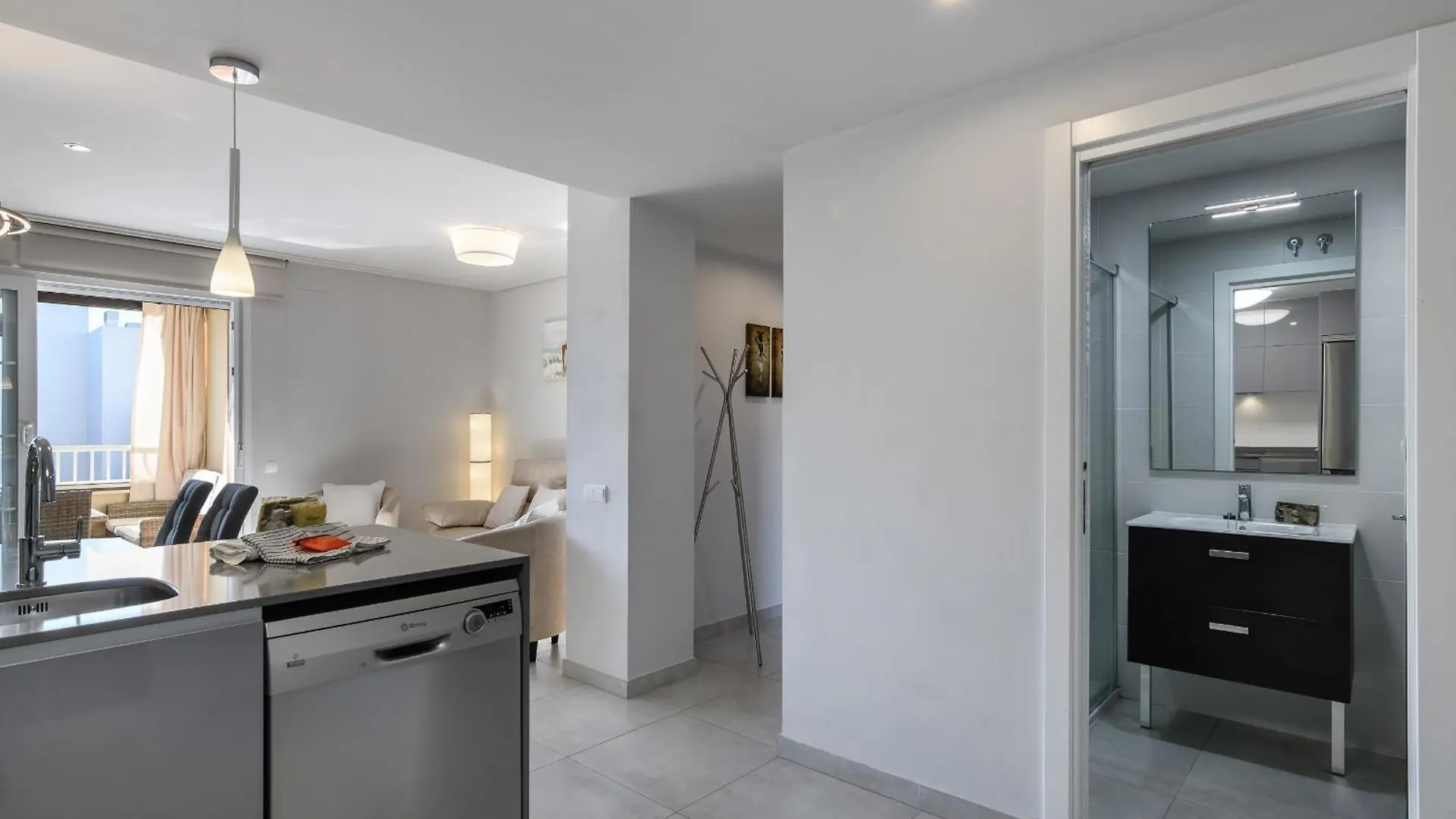 Las Arenas Atico By H - Playa De Los Haraganes Hlha245P97 Isla Canela Apartment